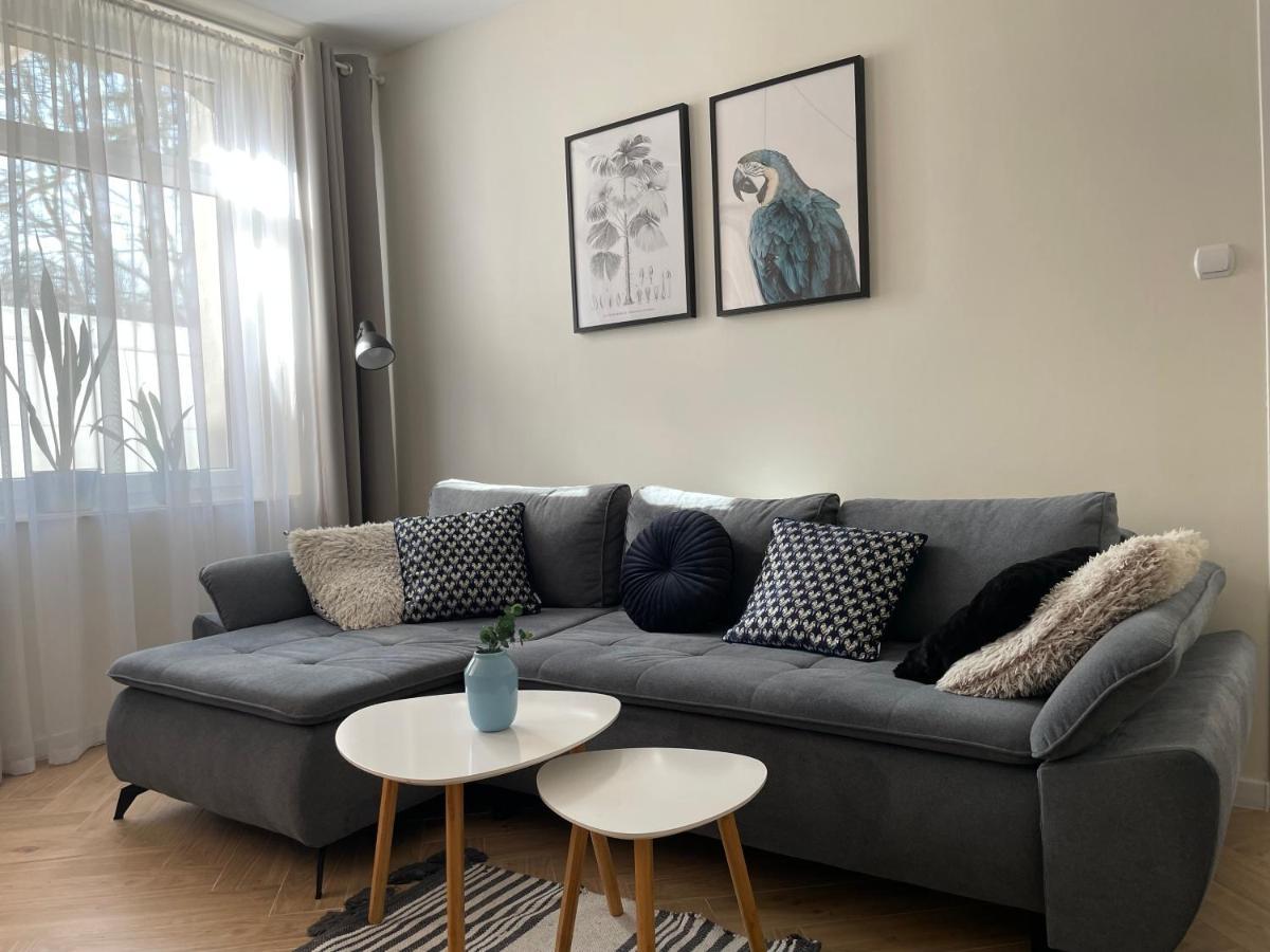 Apartament Pod Papugami Kolobrzeg-Podczele Ngoại thất bức ảnh